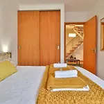 Janela Mar Golden Apartment *