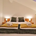Janela Mar Golden Apartment