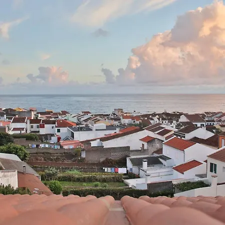 Janela Mar Golden Apartment *