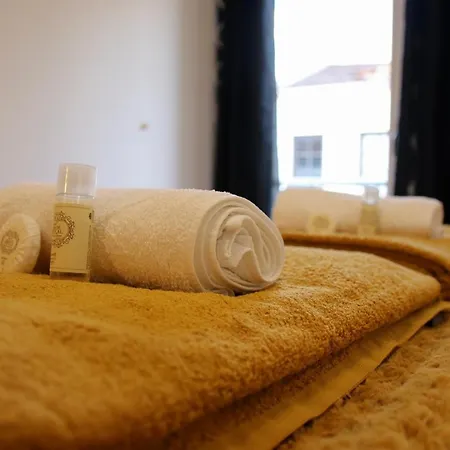 Janela Mar Golden * 拉戈阿