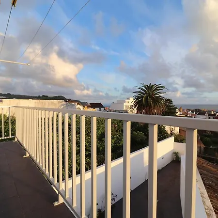 Janela Mar Golden Apartman *